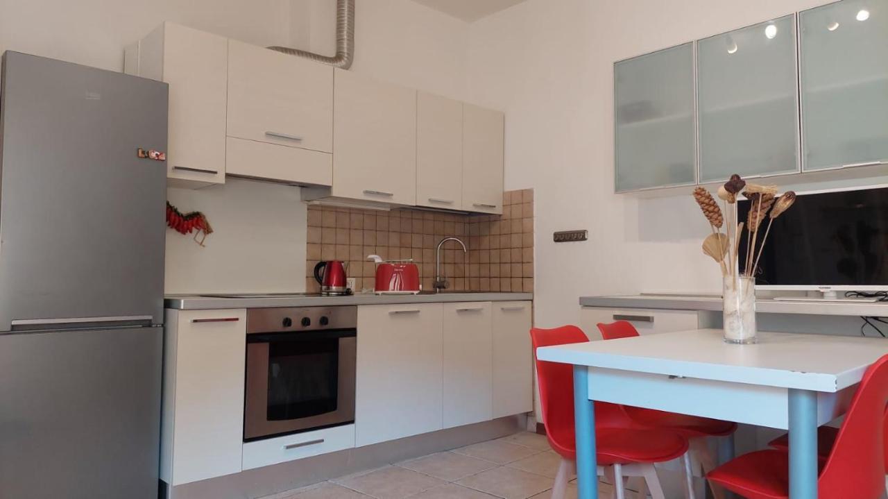 Casa Vacanze I Leoni Empoli Ngoại thất bức ảnh