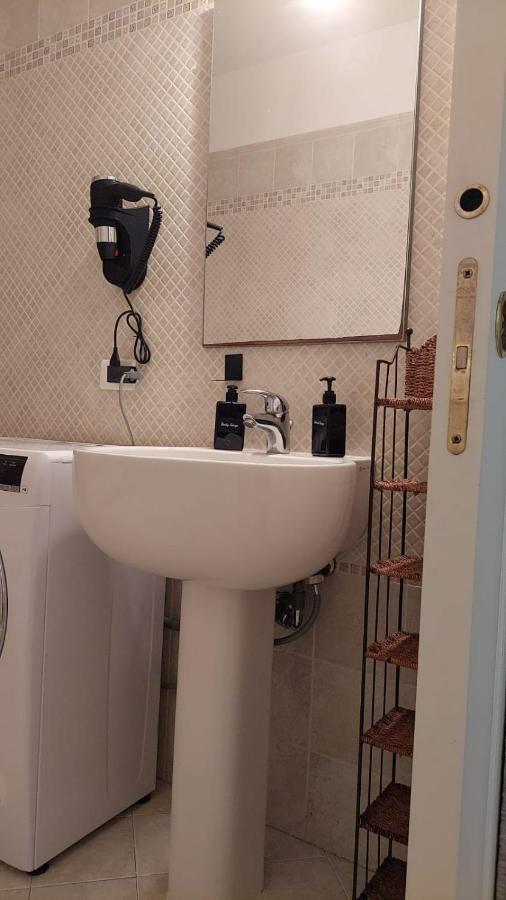 Casa Vacanze I Leoni Empoli Ngoại thất bức ảnh